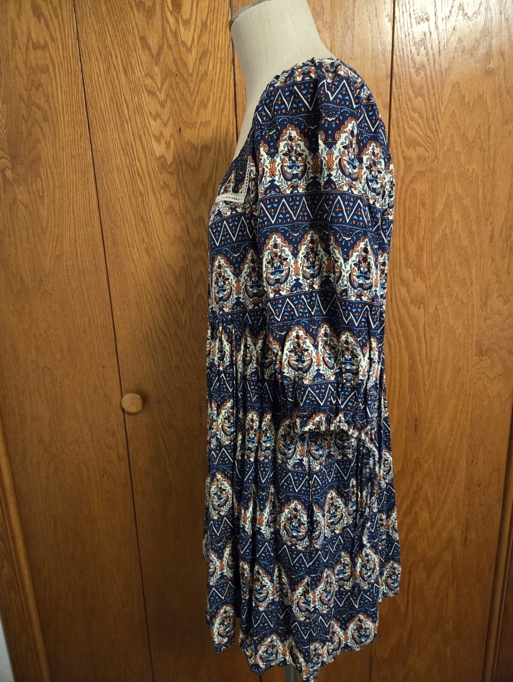 UMGEE Boho Navy Floral Square-Neck Mini Dress With Pockets. Size Large. - Picture 6 of 11